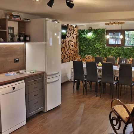 Bella Family Guest House Sapareva Banya ภายนอก รูปภาพ