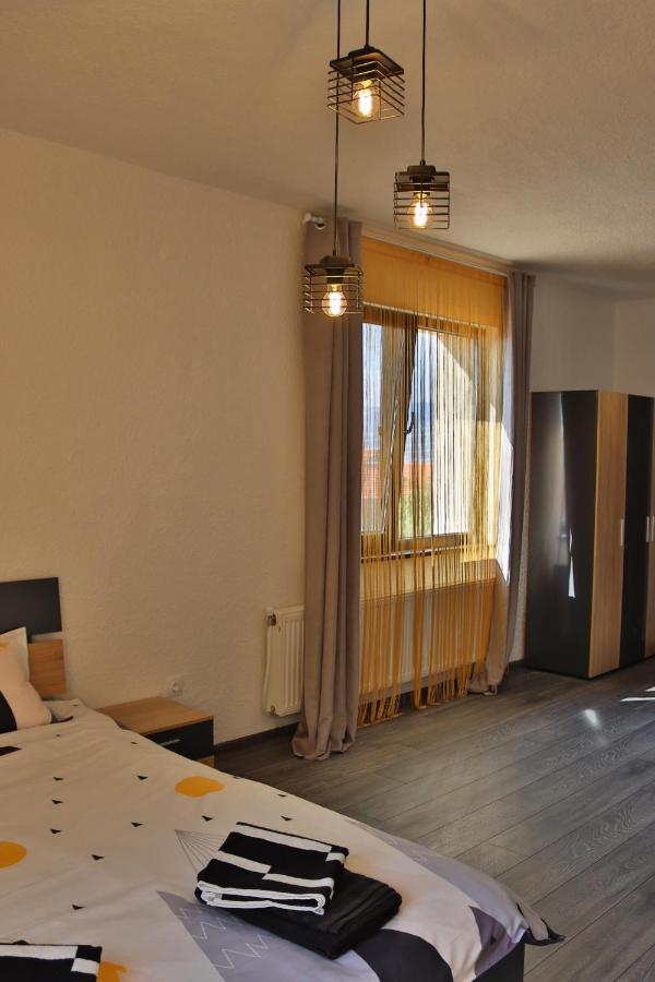 Bella Family Guest House Sapareva Banya ภายนอก รูปภาพ